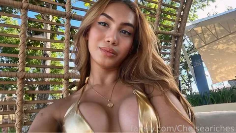 @Chelseariches