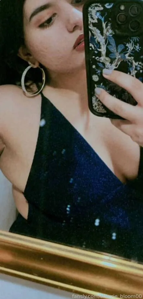 @cherrie_bloom00