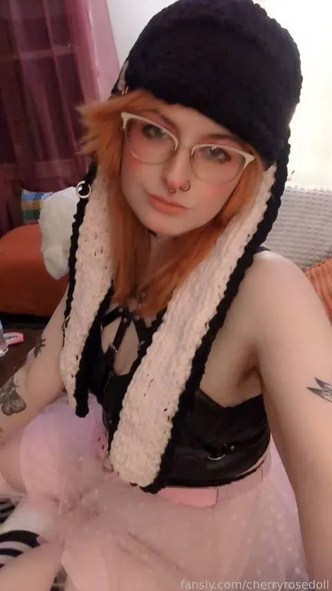 @cherryrosedoll