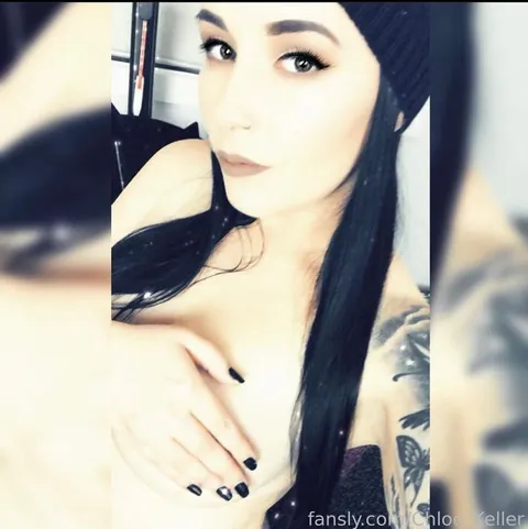 @Chloe_Keller