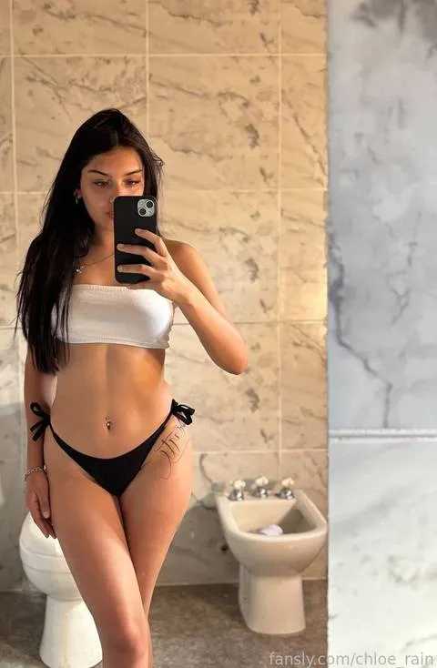 @chloe_rain