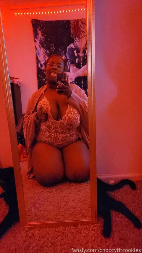@choccytitcookies