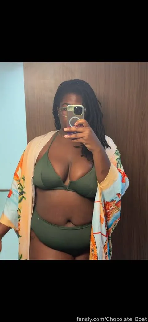 @Chocolate_Boat