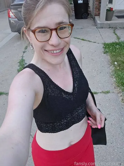 @christykitty