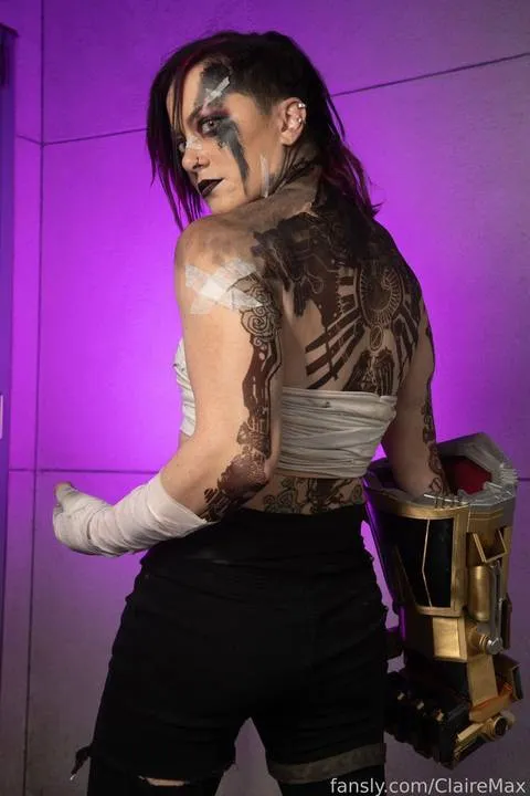 @ClaireMax