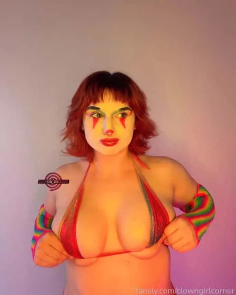 @clowngirlcorner