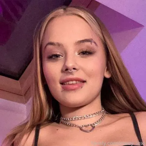 @crazy_lexi
