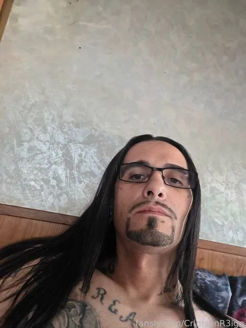 @CrimsonR3ign