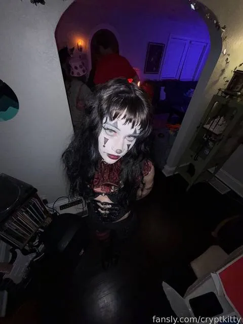 @cryptkitty