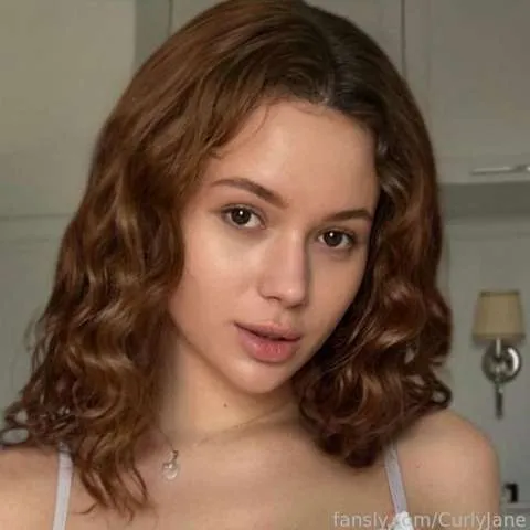 @CurlyJane
