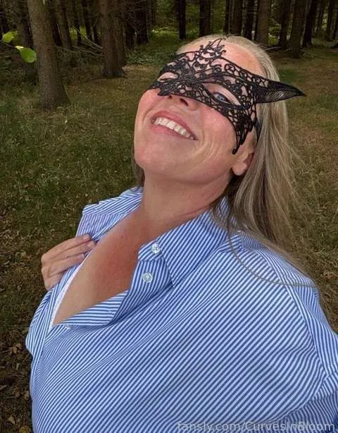 @CurvesInBloom