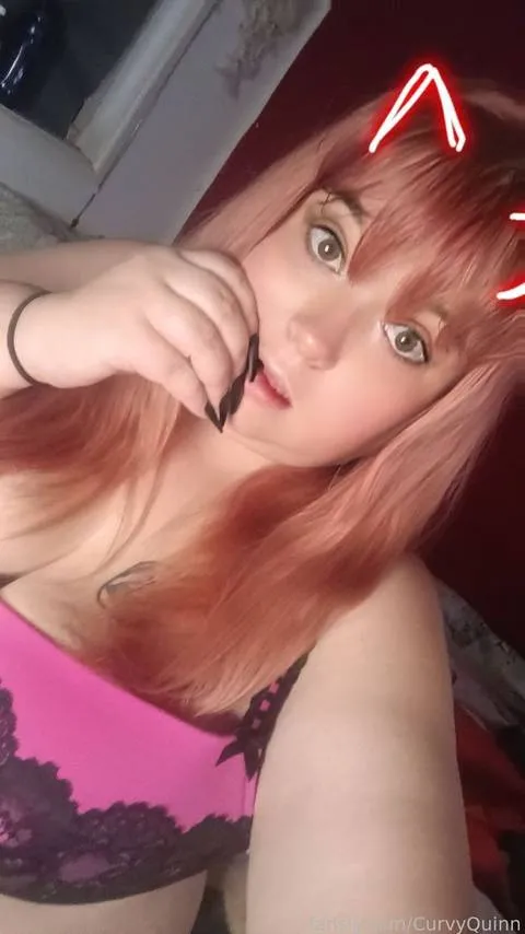 @CurvyQuinn