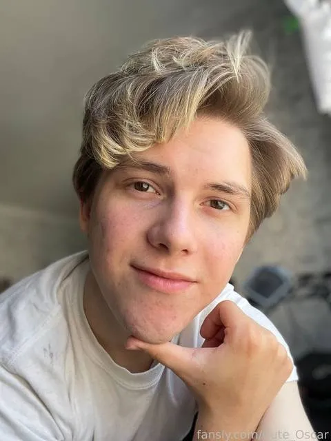 @Cute_Oscar