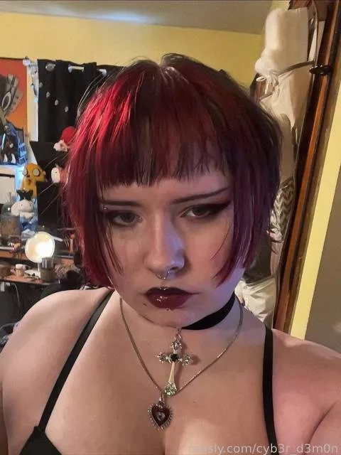 @cyb3r_d3m0n