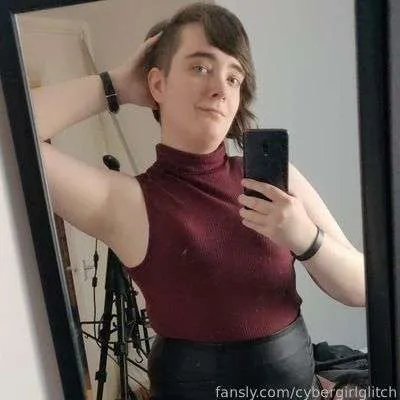 @cybergirlglitch