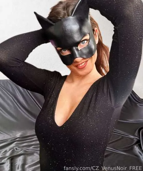 @CZ_VenusNoir_FREE