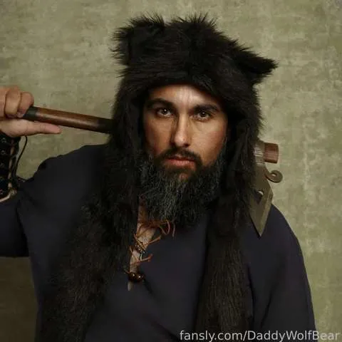 @DaddyWolfBear