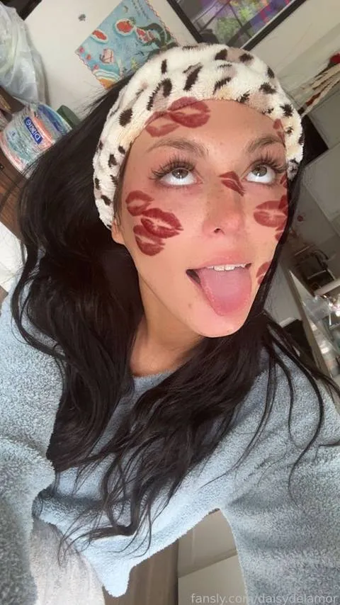 @daisydelamor