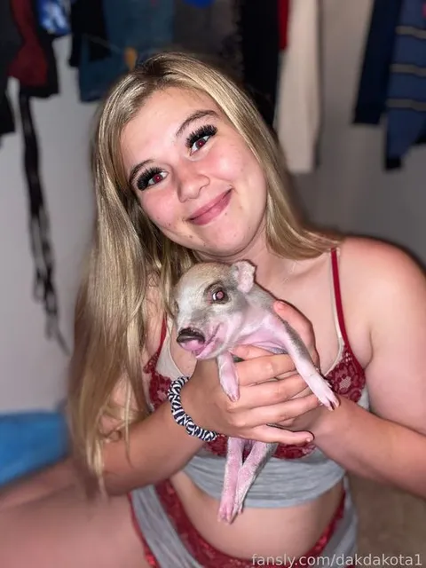 @dakdakota1