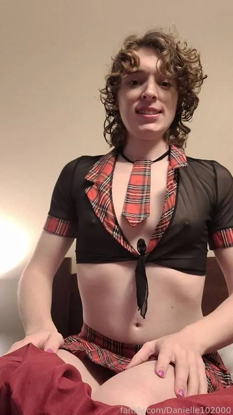@Danielle102000