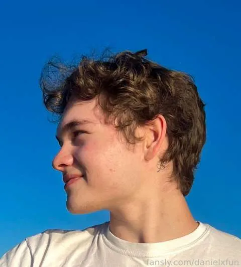 @danielxfun
