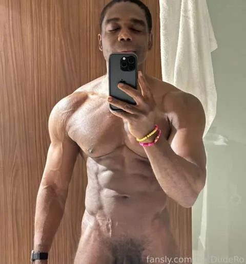 @DatDudeRo