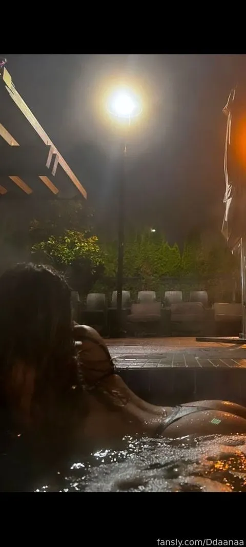 @Ddaanaa
