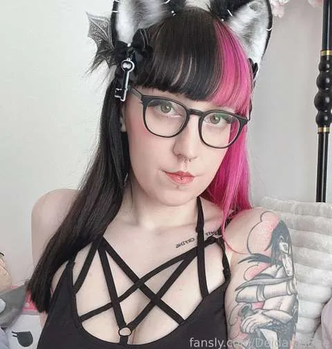 @DeidarasBae