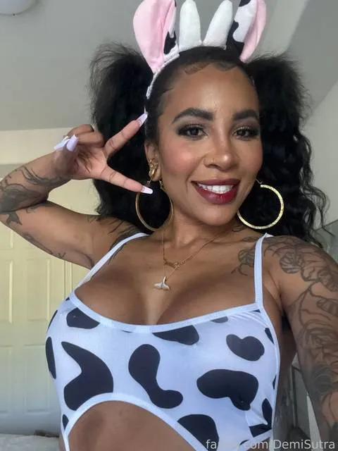 @DemiSutra