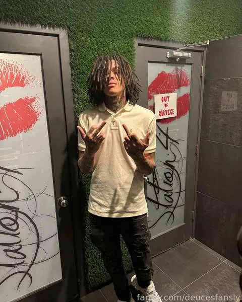 @deucesfansly