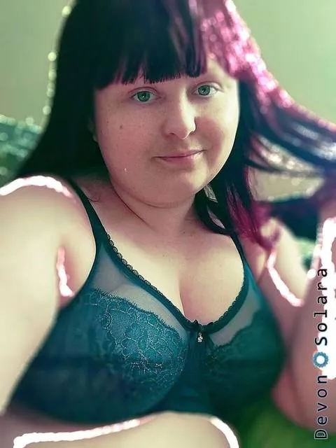 @DevonSolara