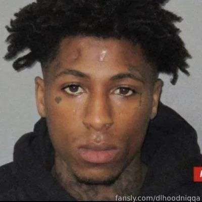 @dlhoodniqqa