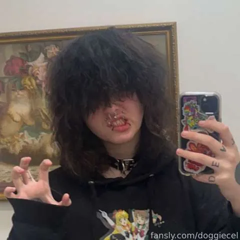 @doggiecel
