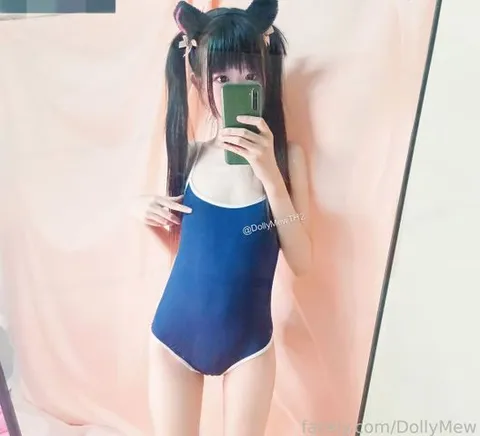 @DollyMew