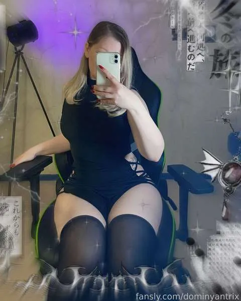 @dominyantrix