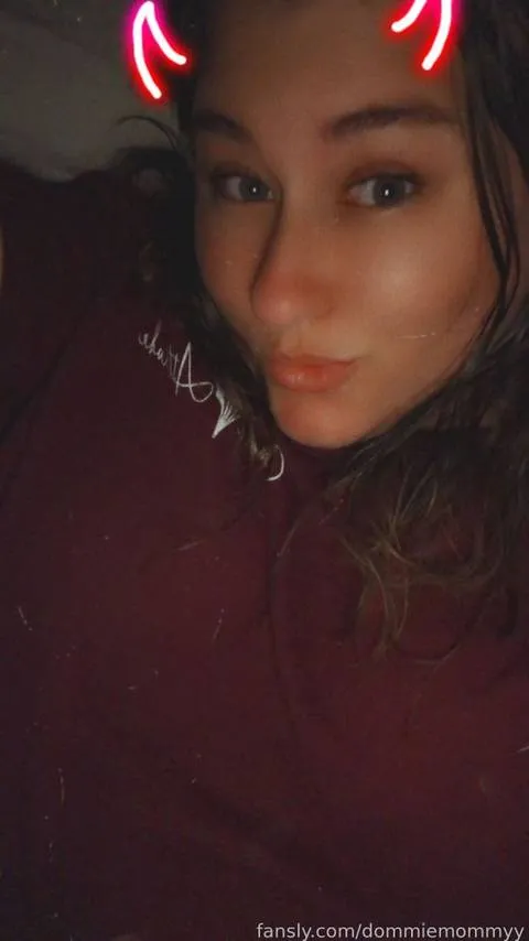 @dommiemommyy