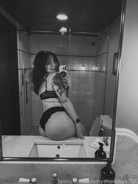 @dommy-mommy4756