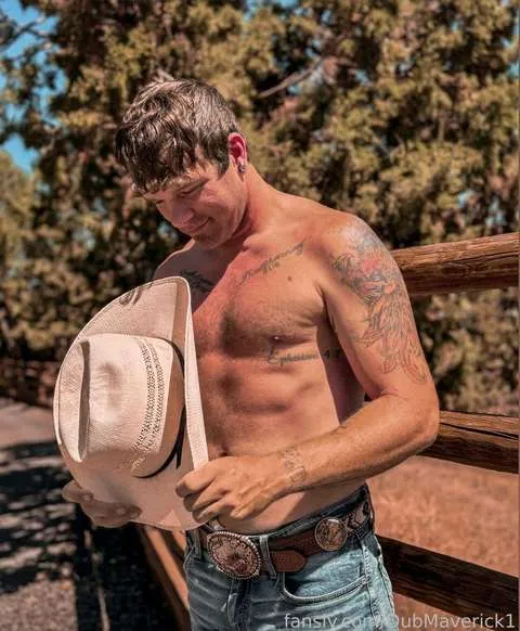 @DubMaverick1