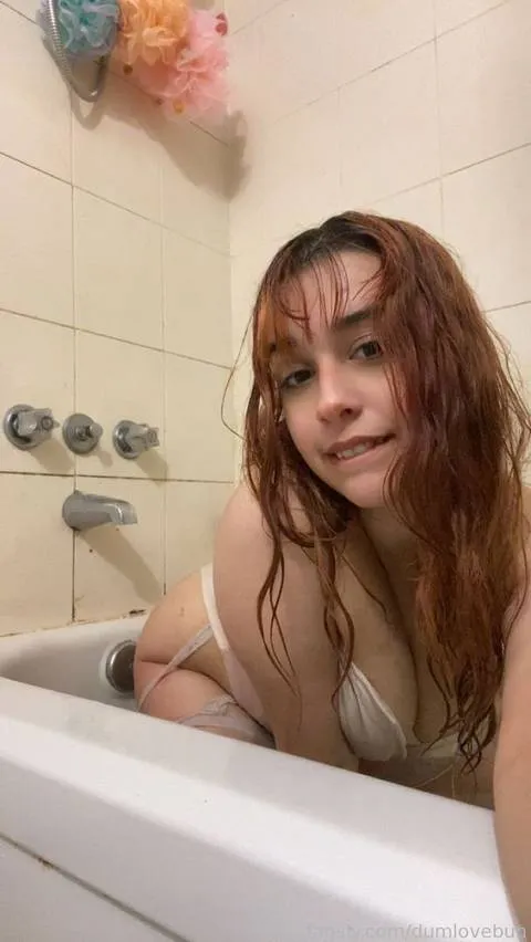 @dumlovebun