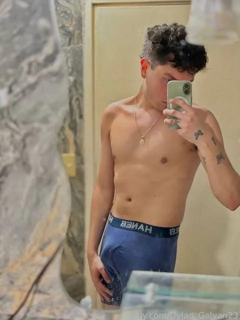 @Dylan_Galvan23