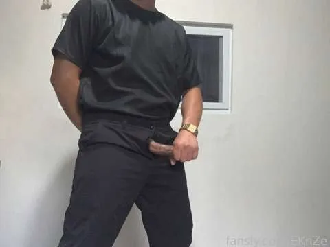 @EKnZe