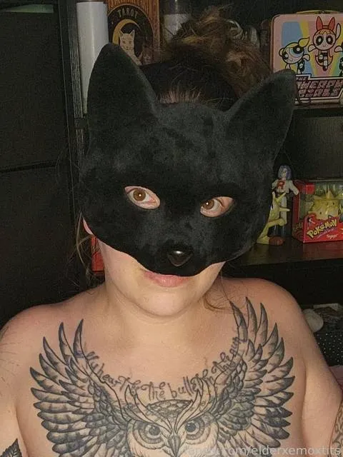 @elderxemoxtits
