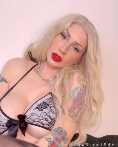 @ElizabethRabbit