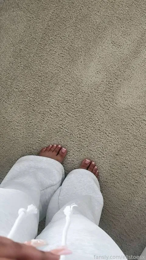 @ellstoesx