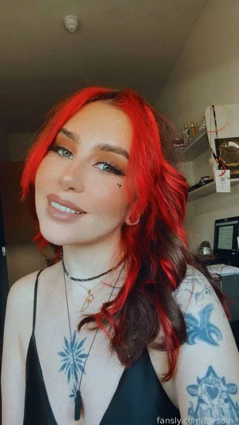 @Elysain_