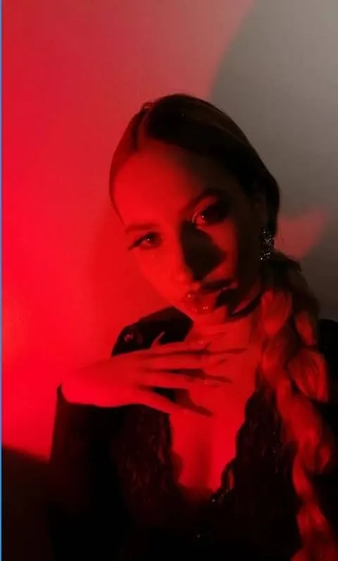 @Elza_kom