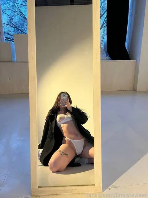 @Emily-sweet