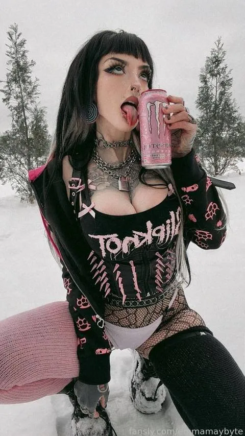 @emmamaybyte