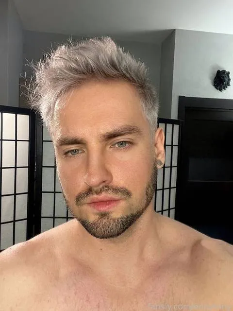 @enjohnny