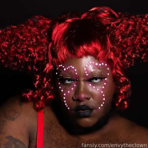 @envytheclown